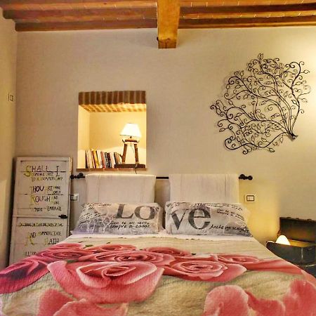 Il Buonumore Montepulciano Bagian luar foto