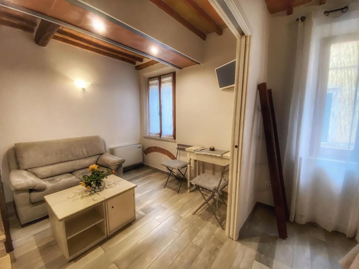 Il Buonumore Montepulciano Bagian luar foto