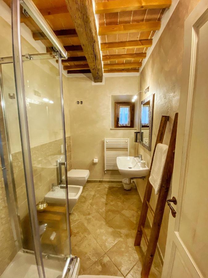 Il Buonumore Montepulciano Bagian luar foto